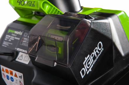 Аккумуляторный снегоуборщик Greenworks GD40STK8, 40v, 51 см,2600007U, АКБ 8 А·ч и ЗУ