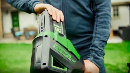 Триммер аккумуляторный Greenworks GD60BCBk4 Gen 2 (АКБ 4Ач и ЗУ)