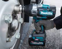 Аккумуляторный ударный гайковерт Makita TW001GZ