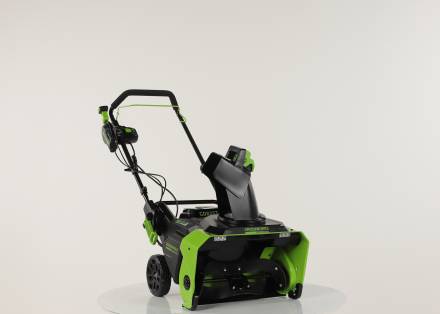 Аккумуляторный снегоуборщик Greenworks GD82STK5, 2602507UH ,82v, 56 см, АКБ 8 А·ч и ЗУ