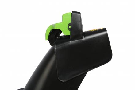 Аккумуляторный снегоуборщик Greenworks GD82STK5, 2602507U2 ,82v, 56 см, 2 АКБ 8 А·ч и ЗУ на 2 слота