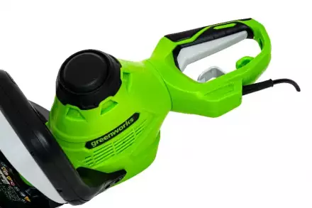 Кусторез электрический Greenworks GHT7068