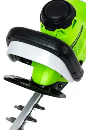 Кусторез электрический Greenworks GHT7068