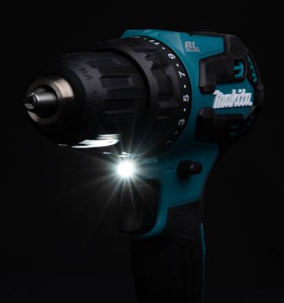 Аккумуляторная дрель-шуруповерт Makita DDF490Z 18V, 50Нм (без АКБ и ЗУ)