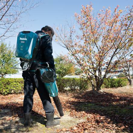 Аккумуляторная воздуходувка Makita UB003CZ система PDC, 36В (без АКБ и ЗУ)